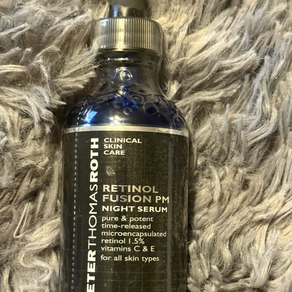 Peter Thomas Roth Retinol Fusion PM Night Serum